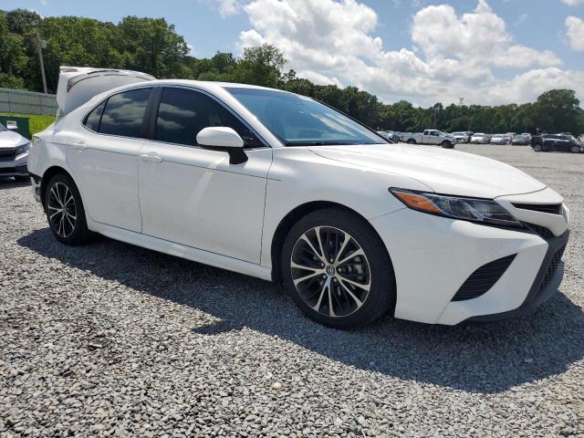 Vin: 4t1b11hk7ju041409, lot: 61421305, toyota camry l 20184