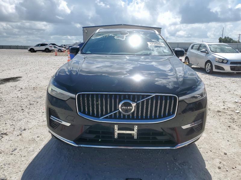 2022 VOLVO XC60 B6 IN YV4062RL2N1983009