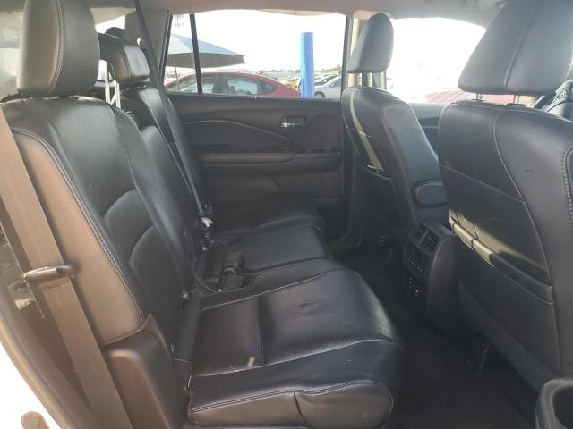 2017 HONDA PILOT TOUR 5FNYF5H99HB033643