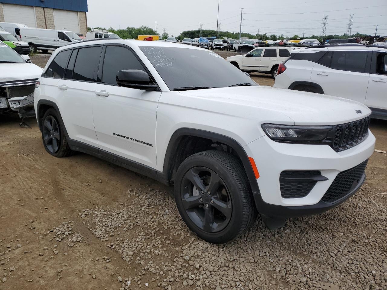 JEEP GRAND CHEROKEE LAREDO