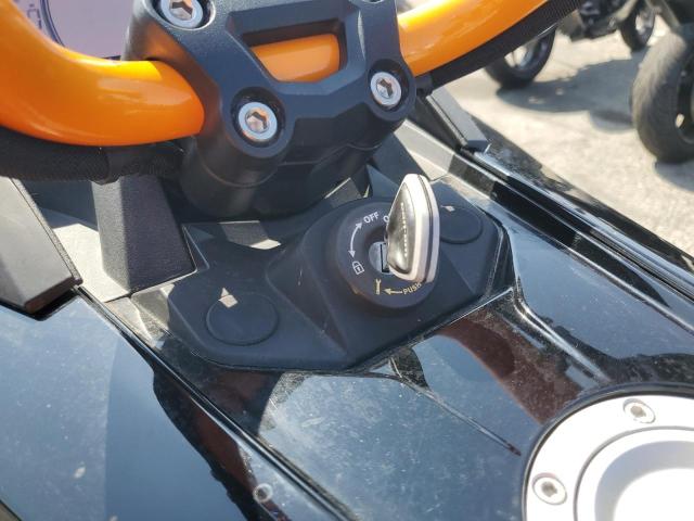 2019 CAN-AM SPYDER ROA 2BXRDDD20KV000076
