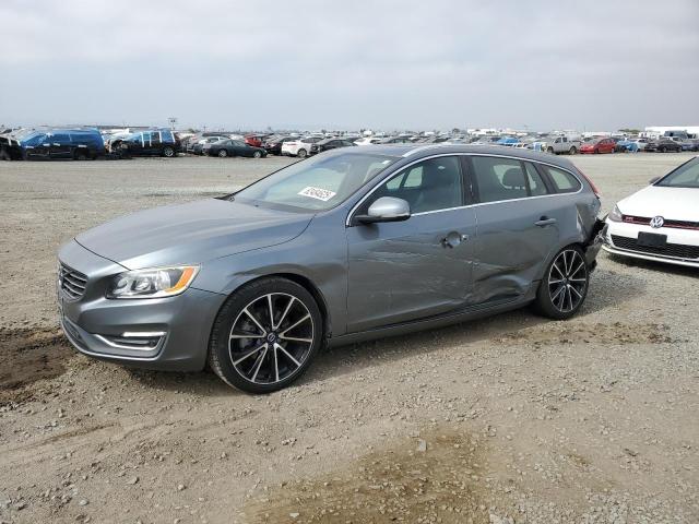 Vin: yv140mek6h1369464, lot: 62484625, volvo v60 t5 premier 2017 img_1