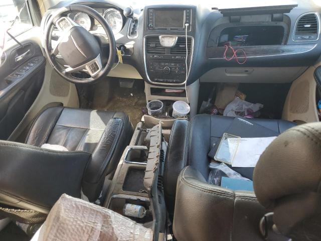 2015 CHRYSLER TOWN & COU - 2C4RC1BG4FR545292