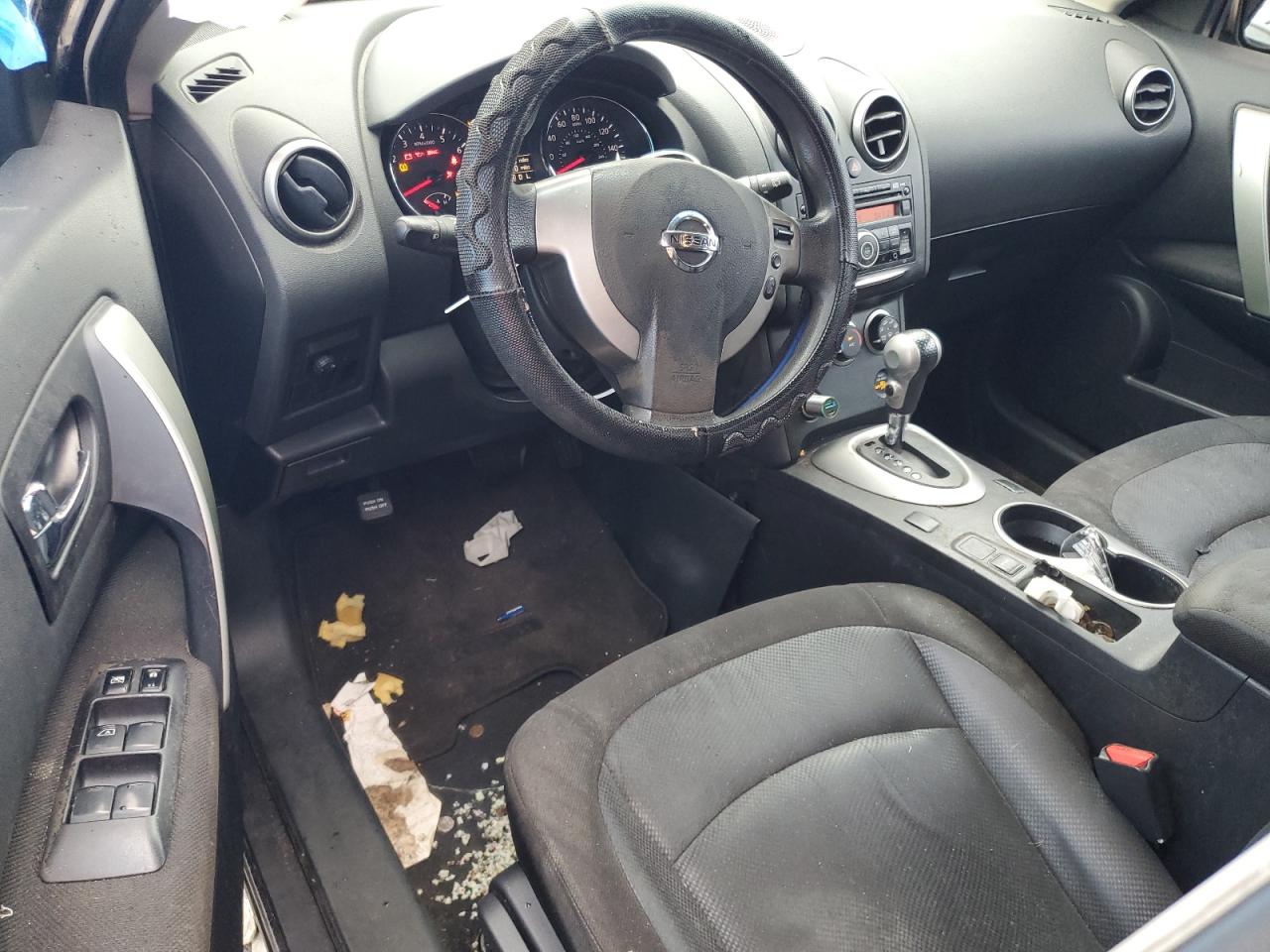 Nissan Rogue s 2013