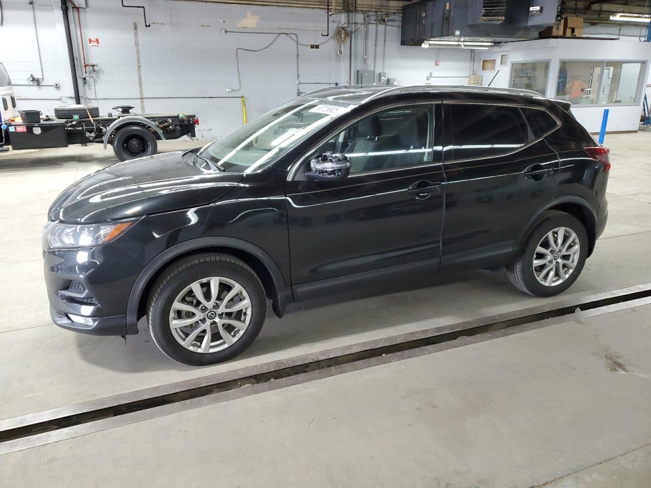 NISSAN ROGUE SPORT SV