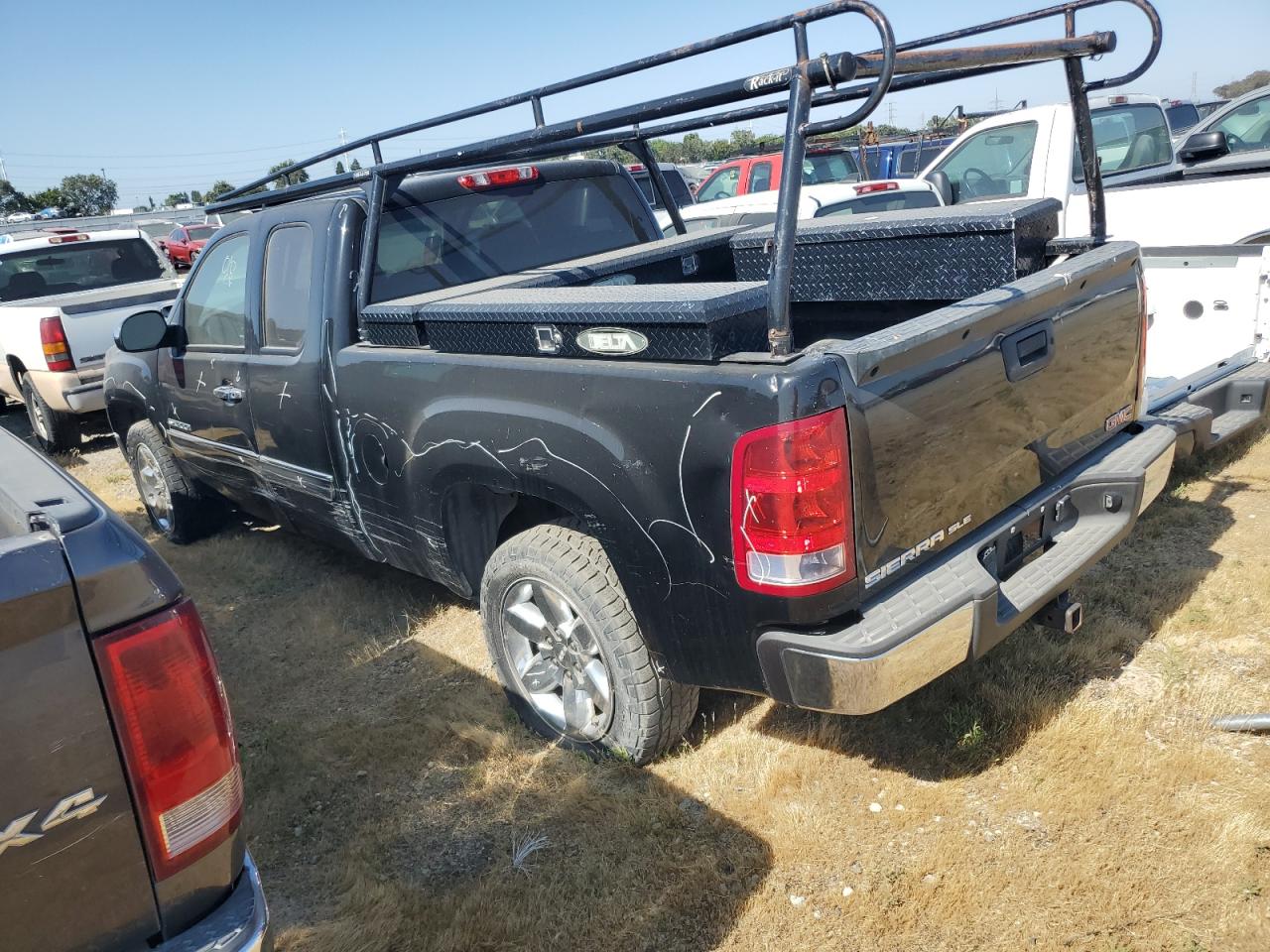 GMC SIERRA C1500 SLE