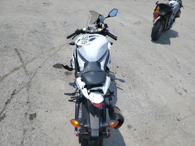2018 SUZUKI GSX-R1000 JS1DM11FXJ2100203