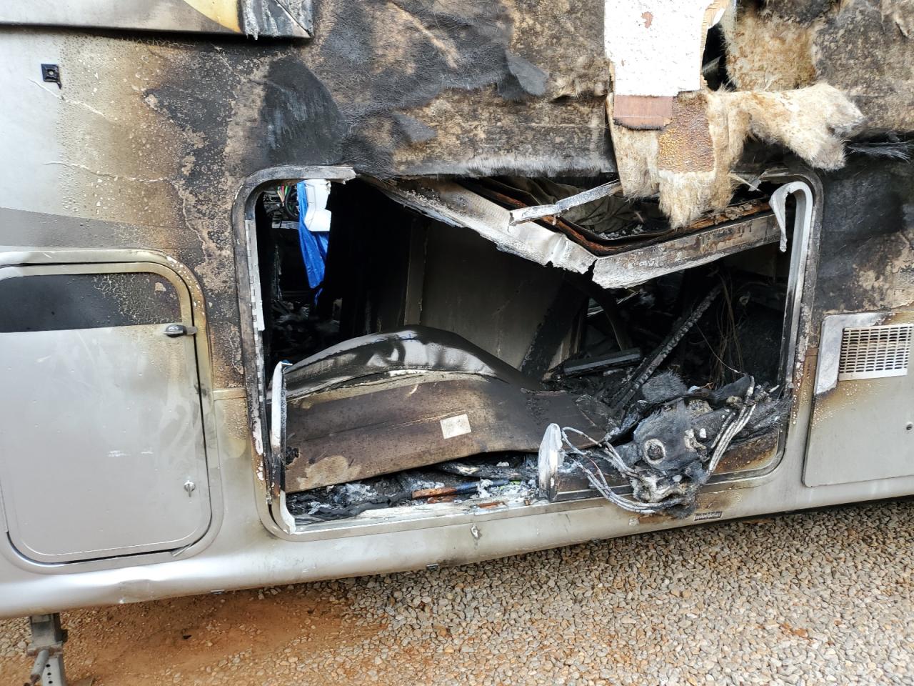 Lot #3209505104 2011 WILDWOOD TRAILER