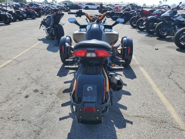 2019 CAN-AM SPYDER ROA 2BXRDDD20KV000076