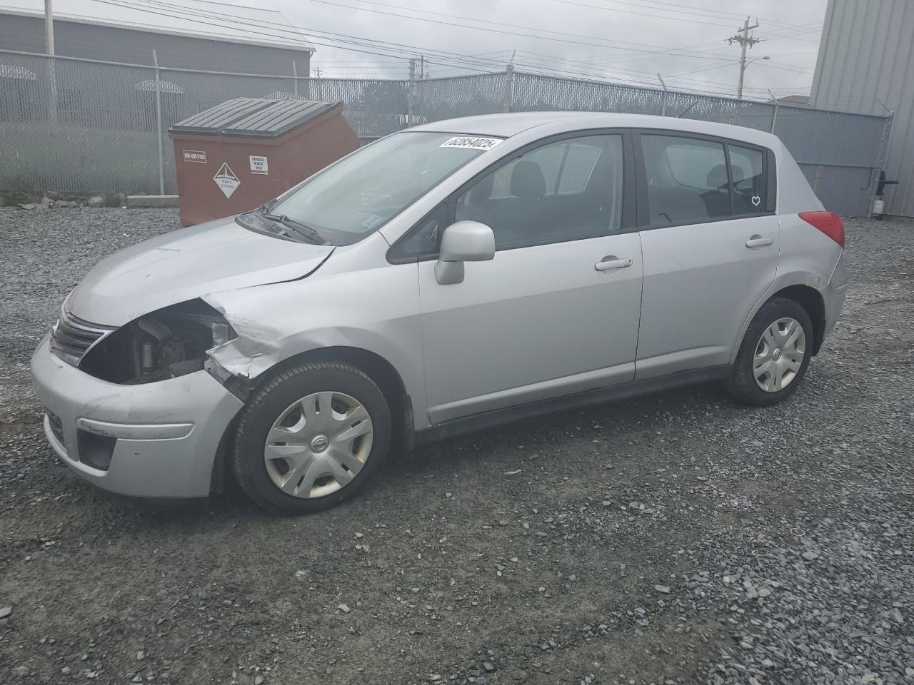 NISSAN VERSA S