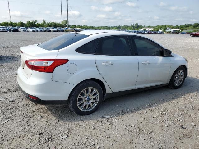 Vin: 1fahp3f2xcl310660, lot: 60217625, ford focus se 20123