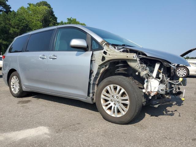 Vin: 5tdyk3dc0ds357281, lot: 61640645, toyota all models xle 20134