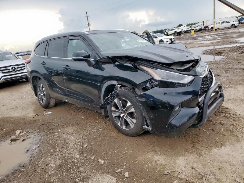 2021 TOYOTA HIGHLANDER 5TDHZRBH1MS059853