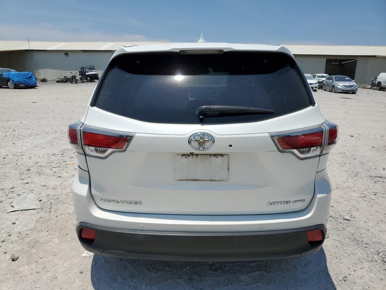 Toyota Highlander 2016