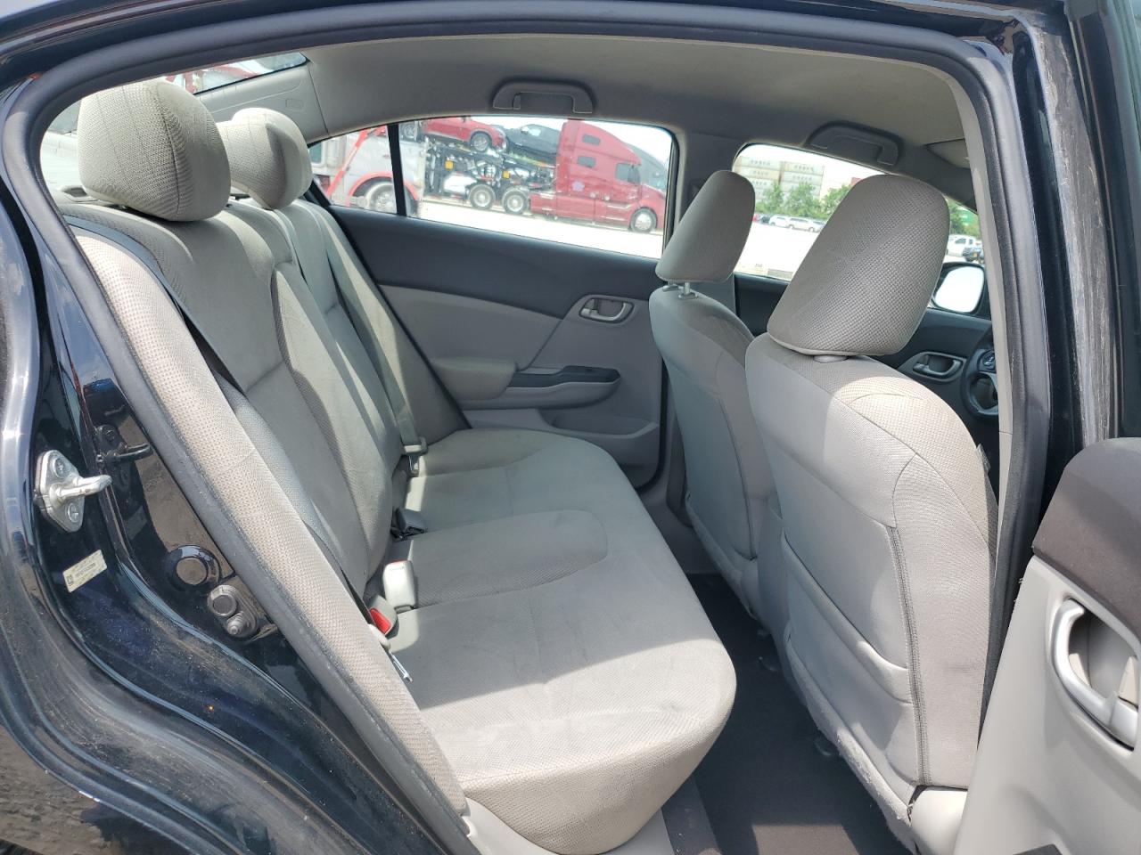 Honda Civic lx 2012