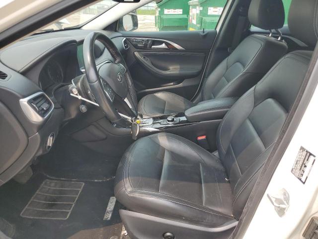 2017 INFINITI QX30 BASE SJKCH5CR1HA035131