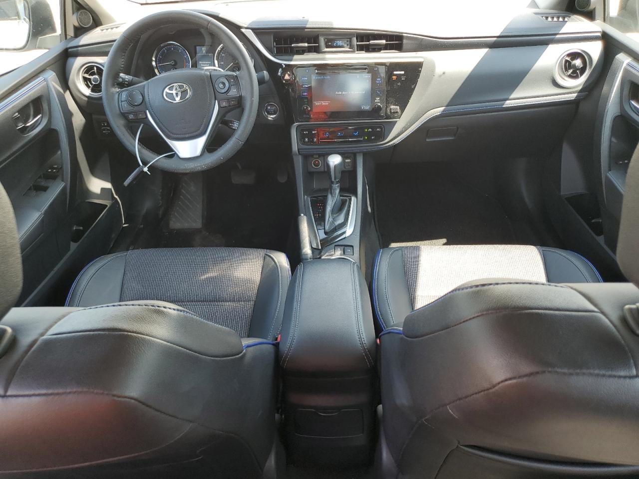 Toyota Corolla l 2017