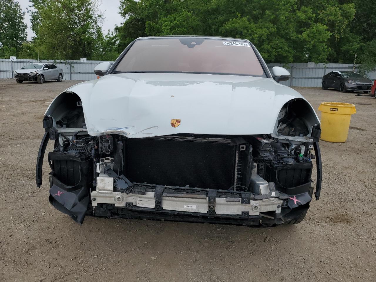 PORSCHE CAYENNE COUPE