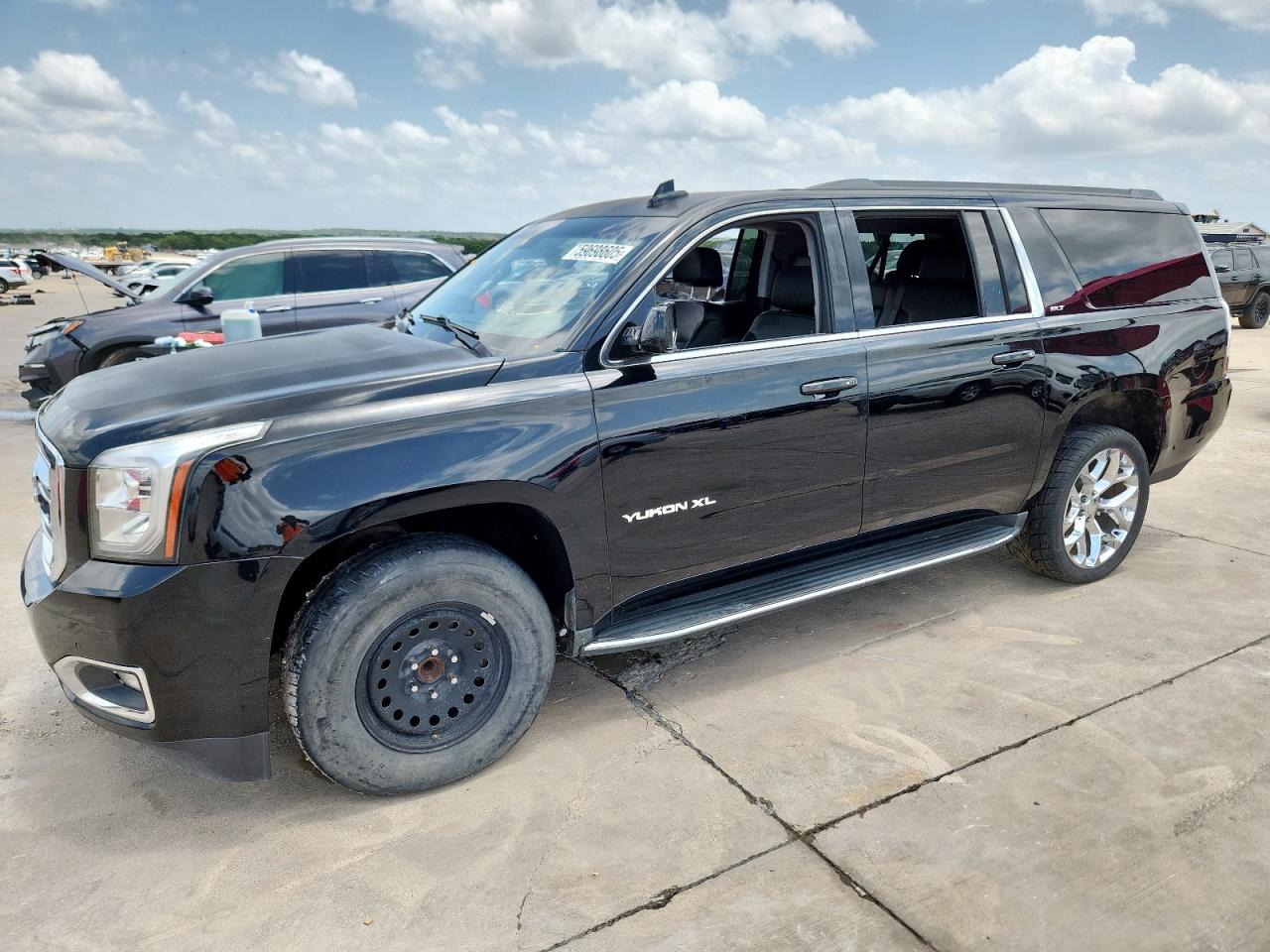 GMC YUKON C1500 SLT
