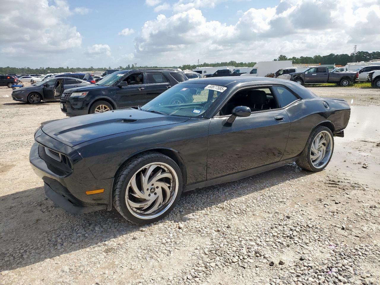 DODGE CHALLENGER SE
