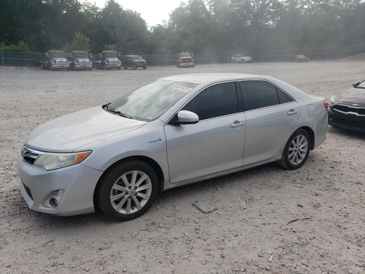 TOYOTA CAMRY HYBRID