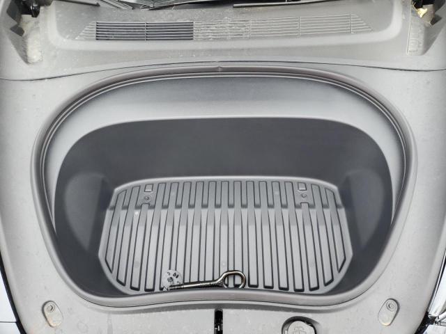 2025 TESLA MODEL 3 - 5YJ3E1EA4SF892568