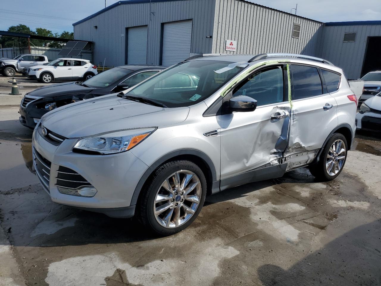 FORD ESCAPE SE