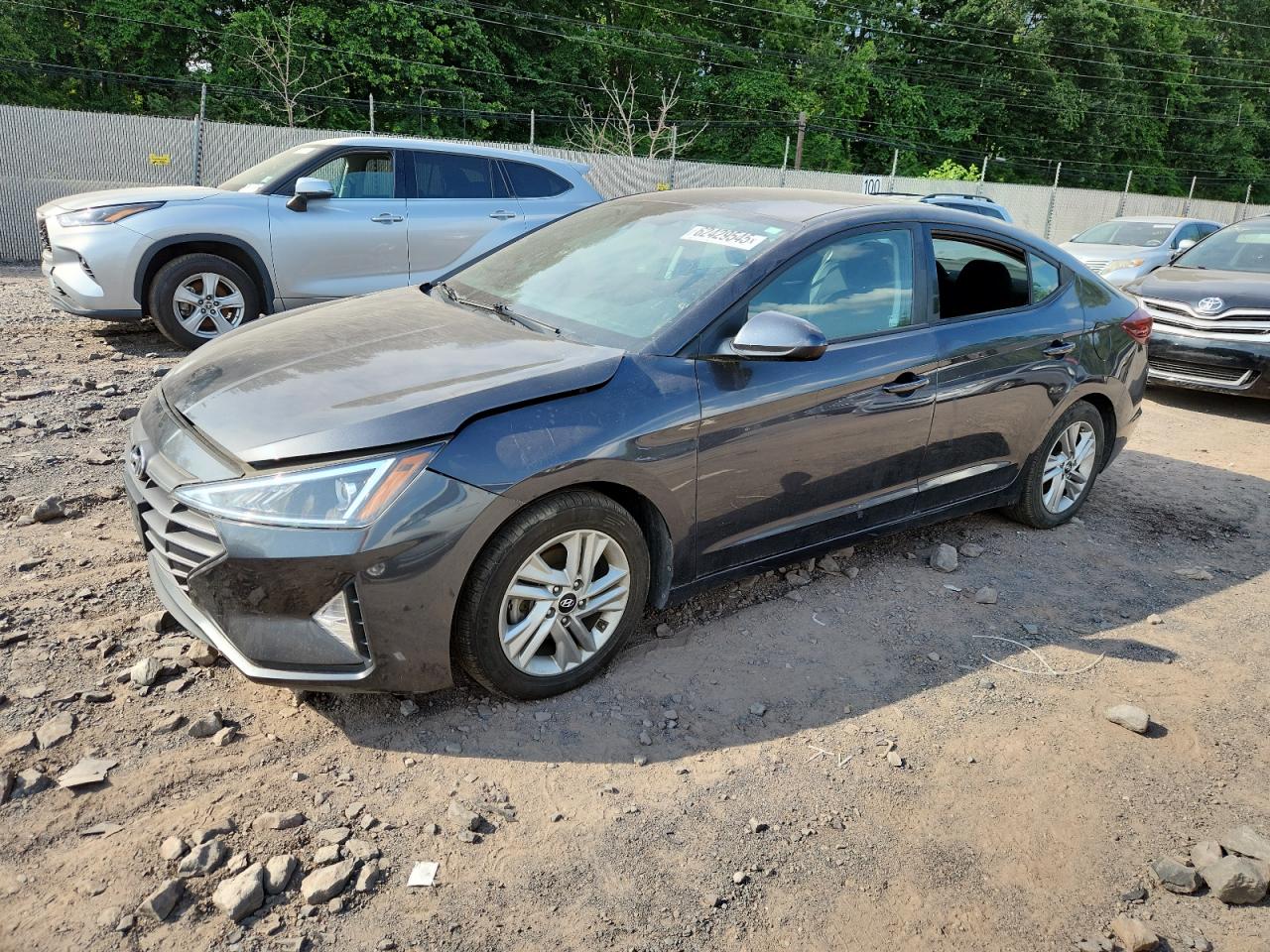 HYUNDAI ELANTRA SEL