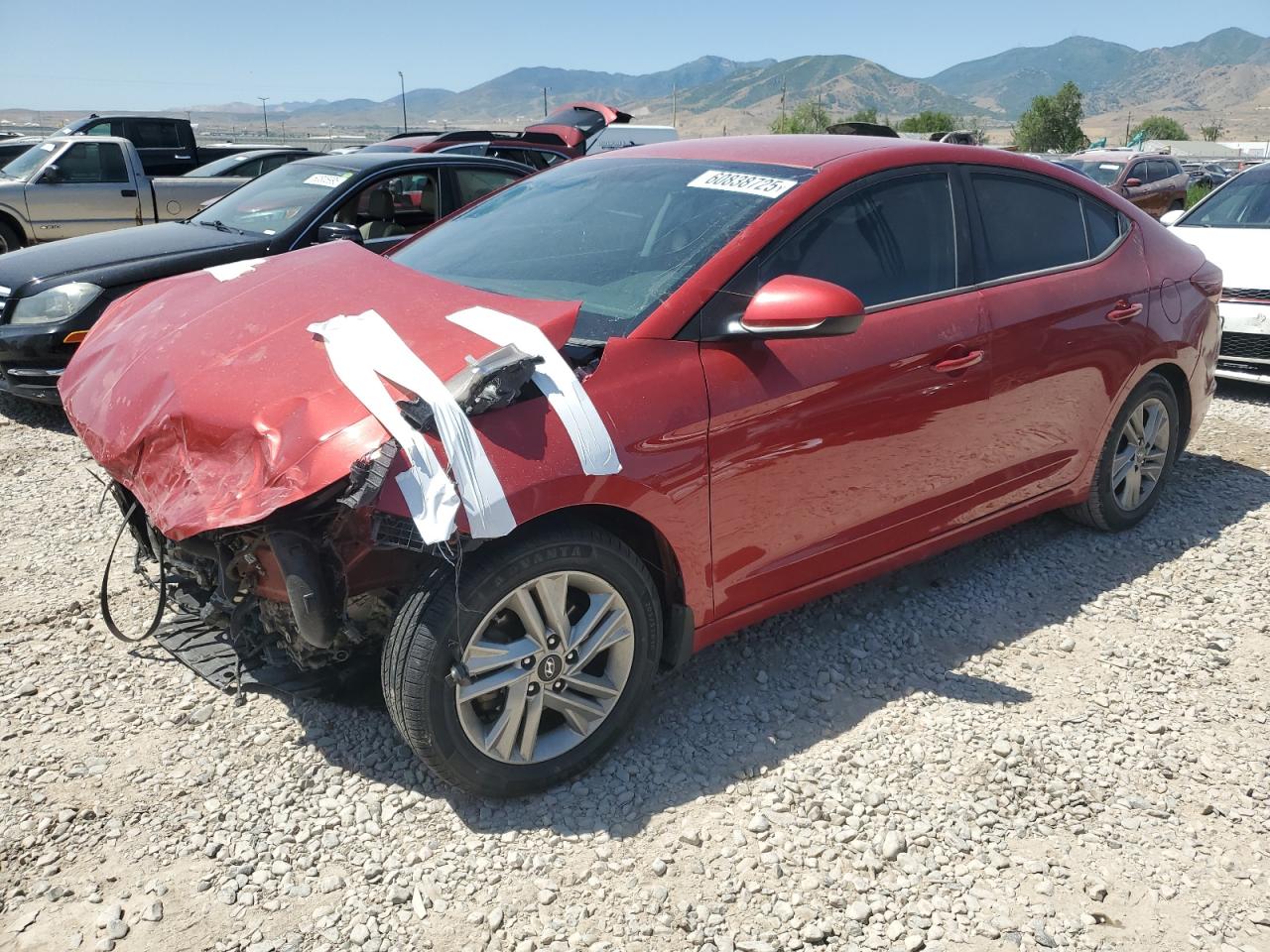  Salvage Hyundai ELANTRA