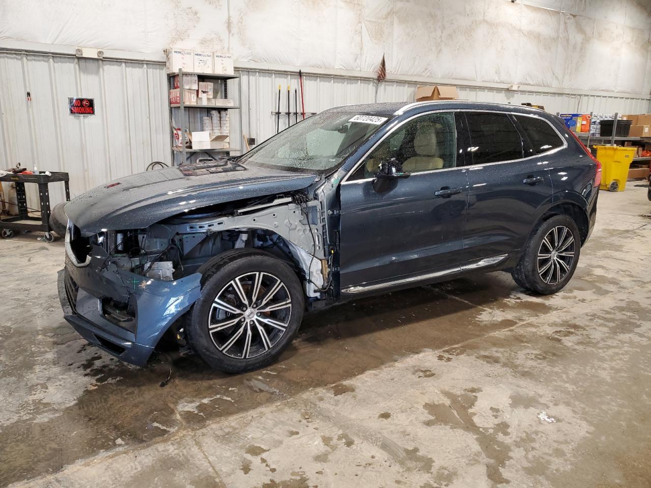 VOLVO XC60 T5 INSCRIPTION