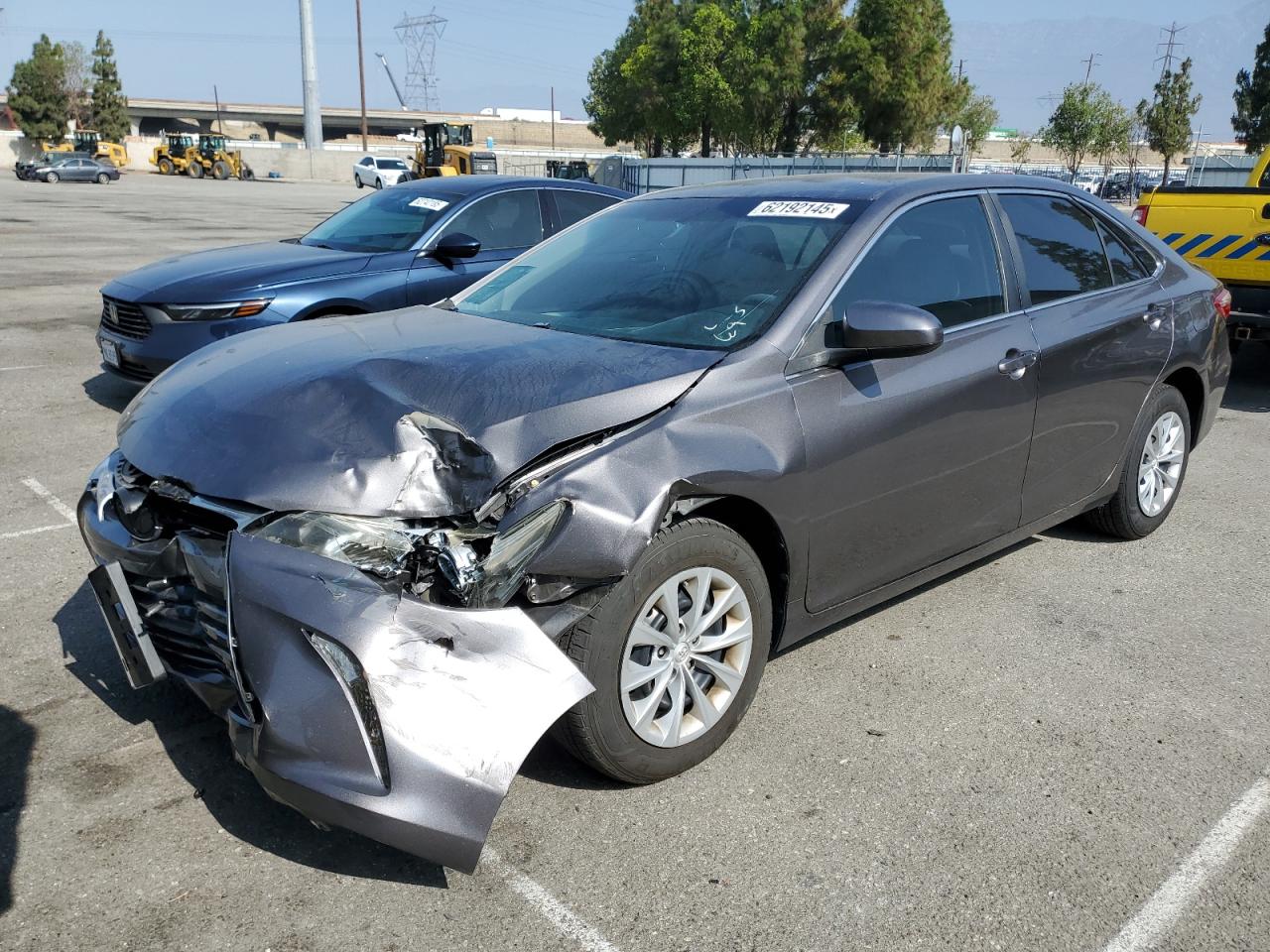 TOYOTA CAMRY LE
