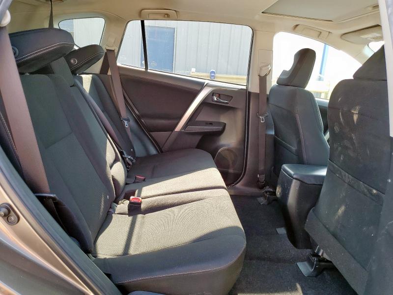 2015 TOYOTA RAV4 XLE - JTMWFREV2FD057593