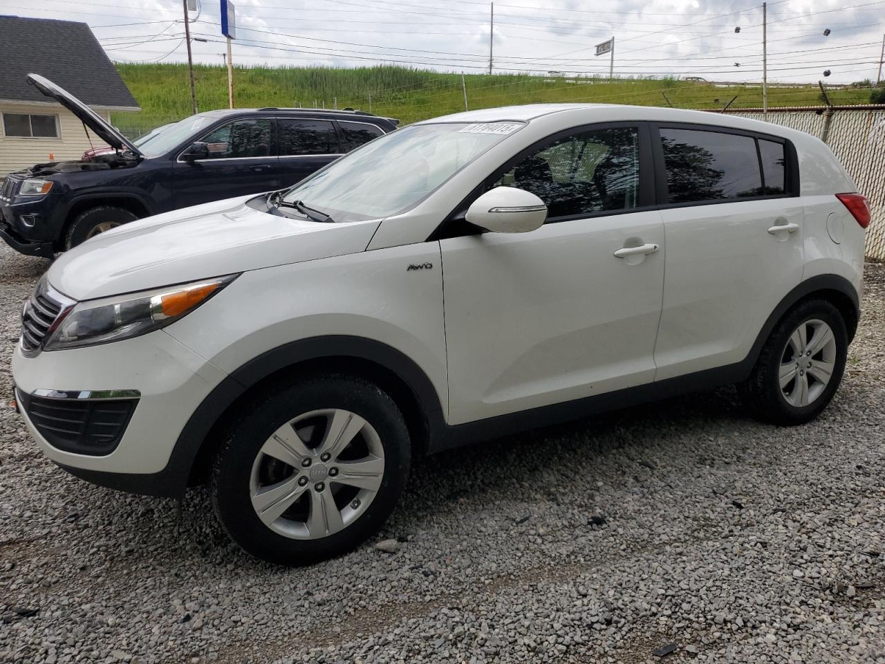 KIA SPORTAGE LX