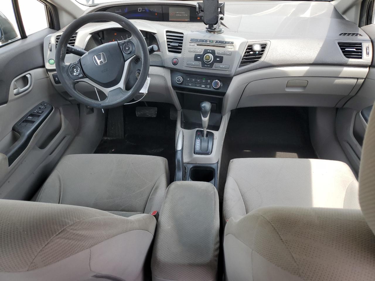 Honda Civic lx 2012