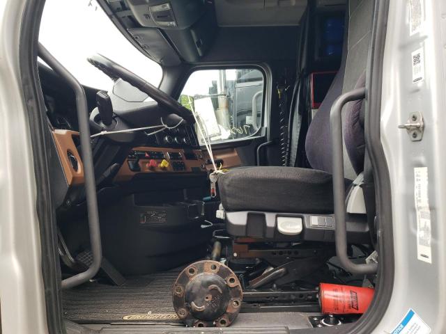 2019 FREIGHTLINER CASCADIA 1 #3303968715