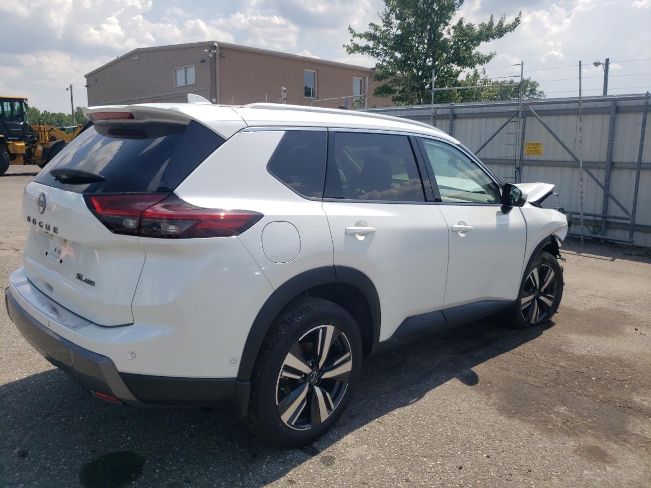 NISSAN ROGUE SL