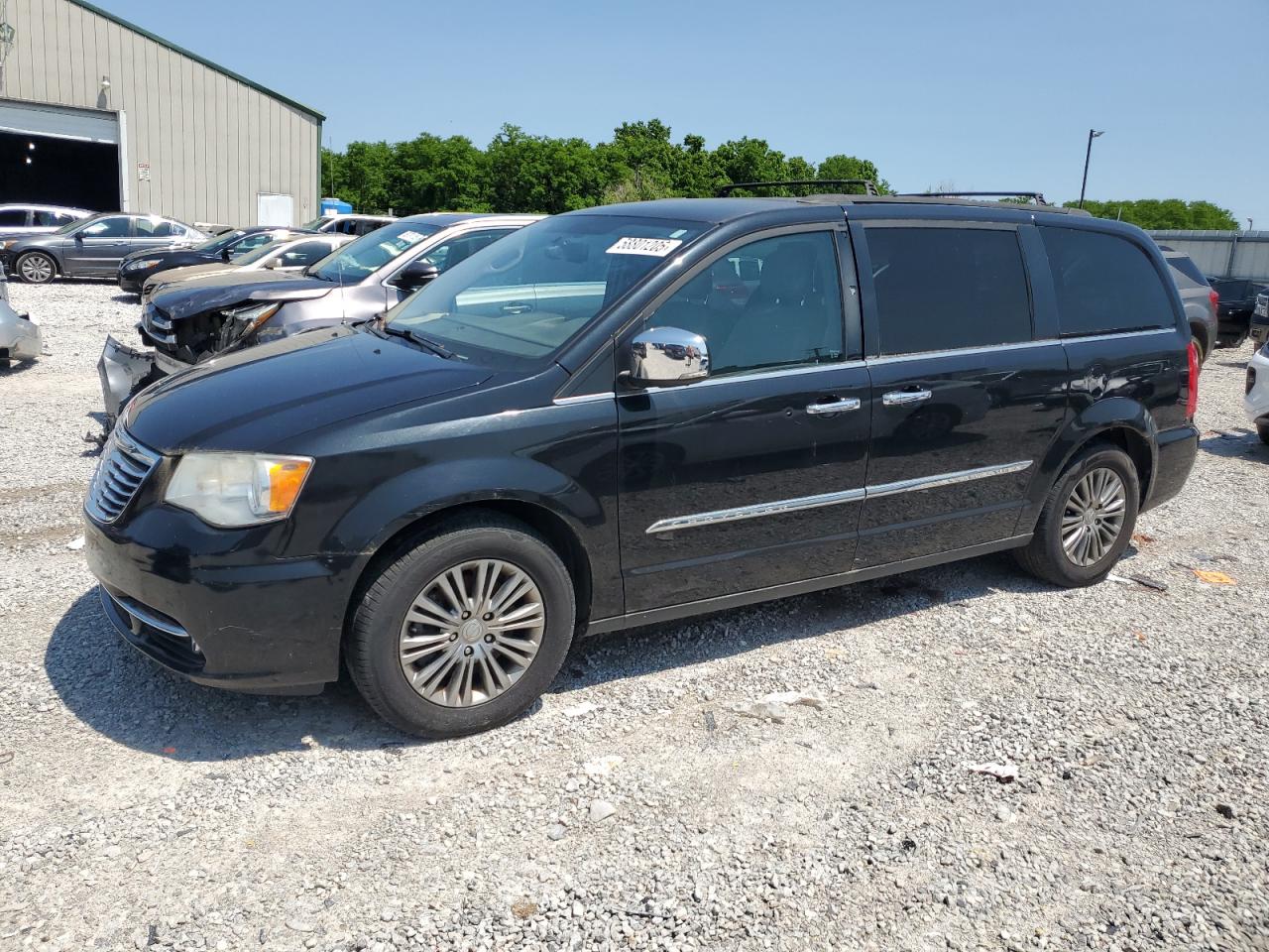 CHRYSLER TOWN & COUNTRY TOURING L