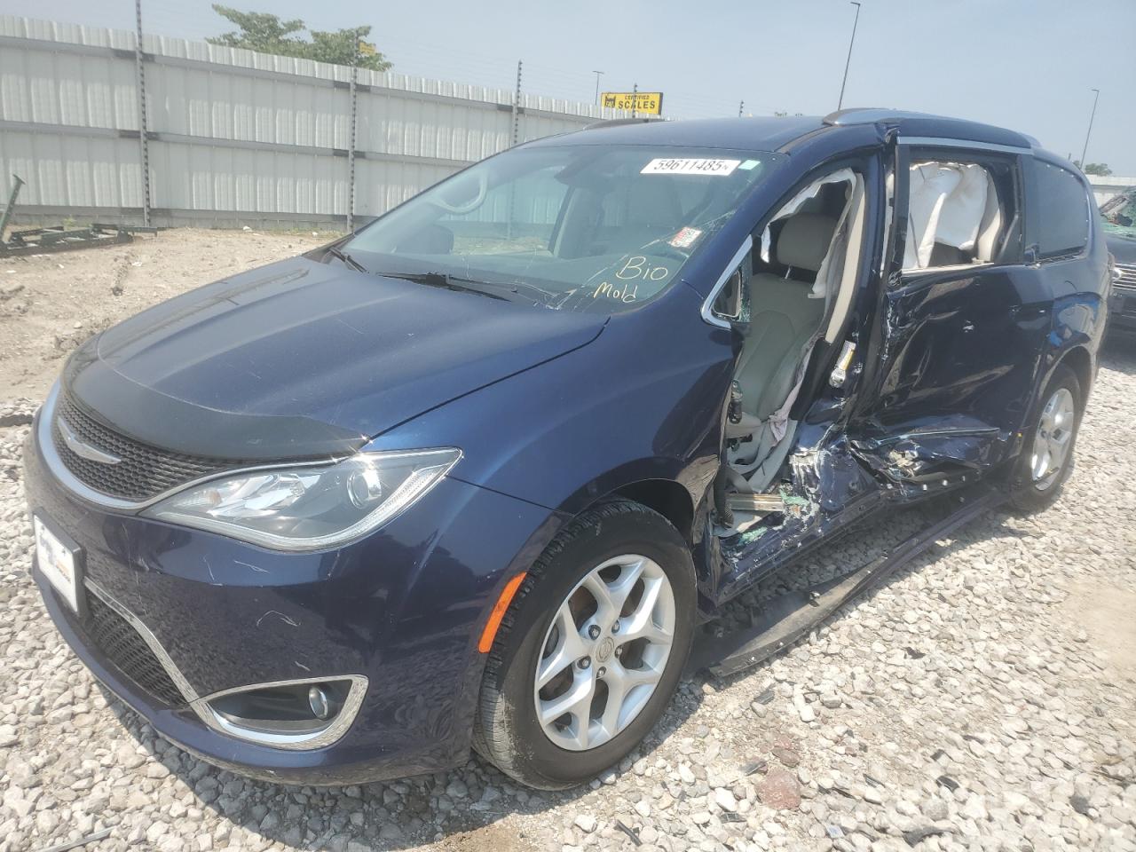 CHRYSLER PACIFICA TOURING L PLUS