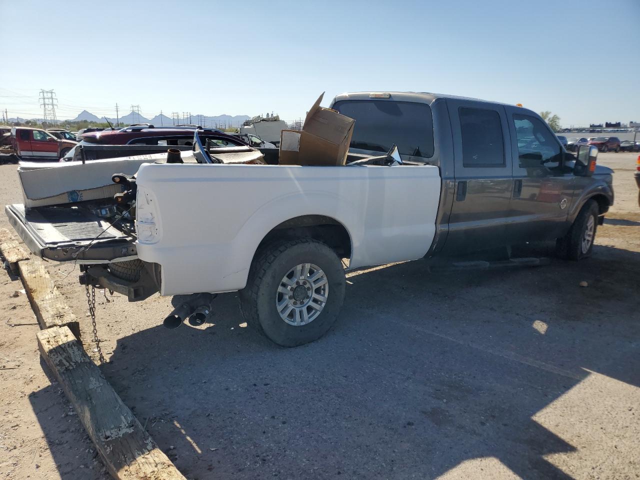 FORD F-250 SUPER DUTY