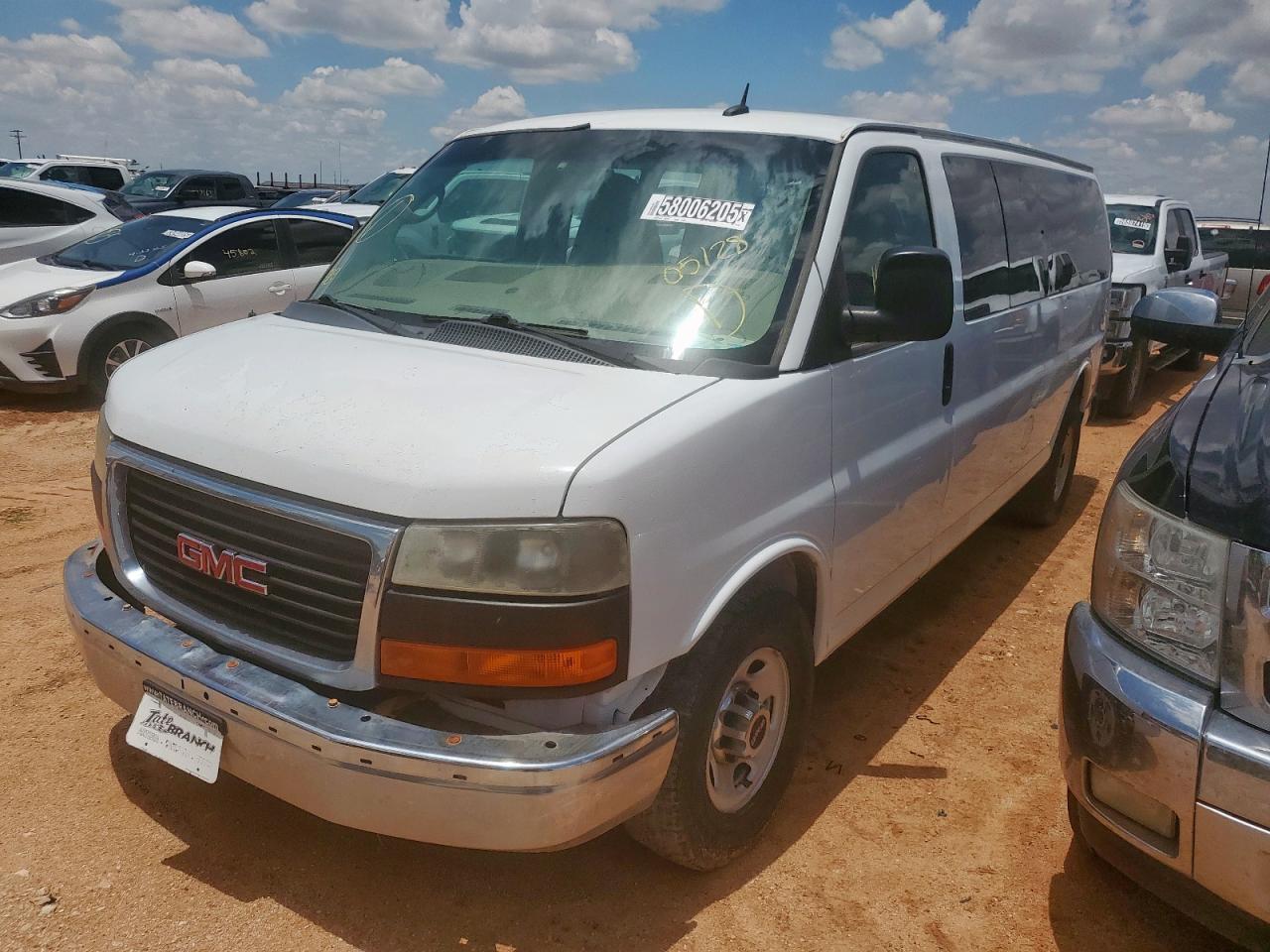 GMC SAVANA G3500 LT