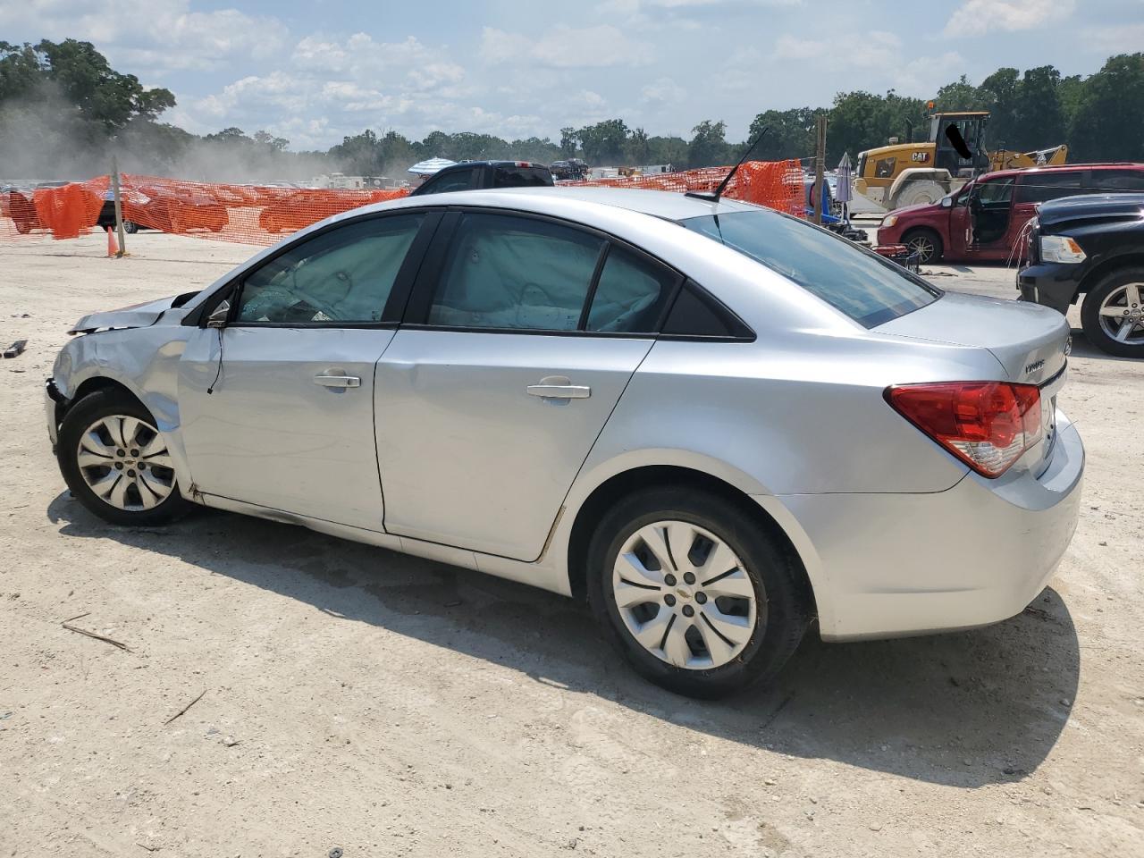 Chevrolet Cruze ls 2013
