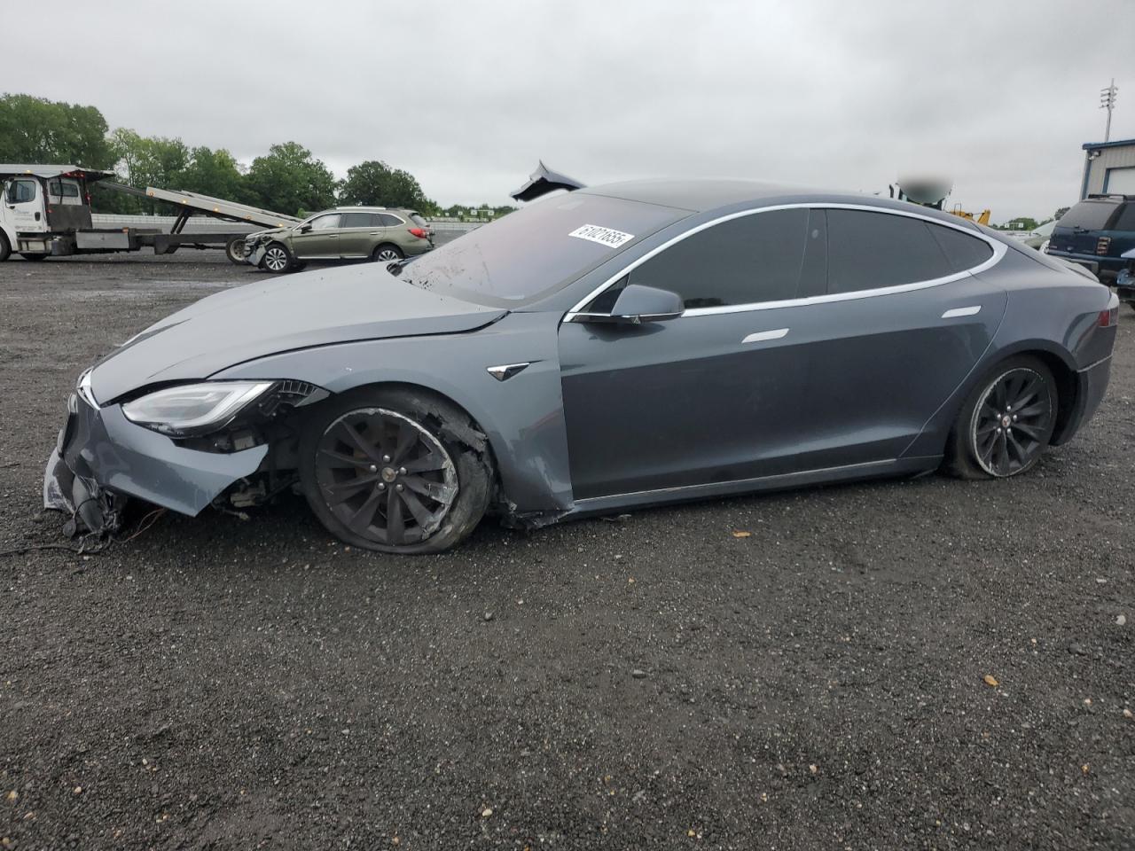TESLA MODEL S