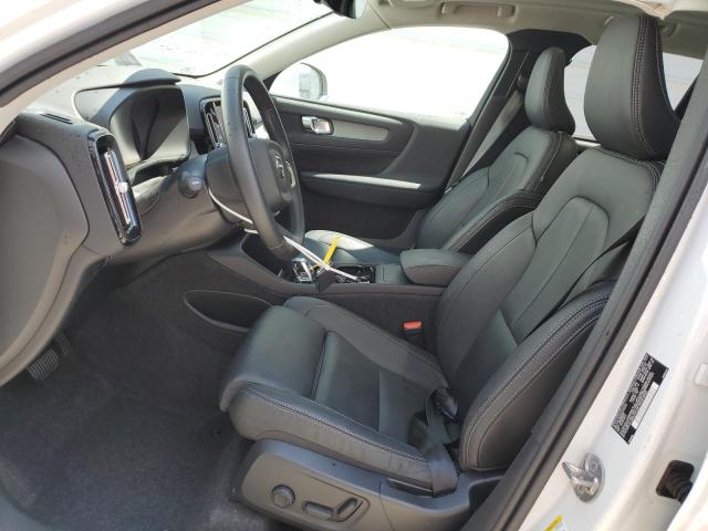2025 VOLVO XC40 PLUS YV4L12UE8S2505753
