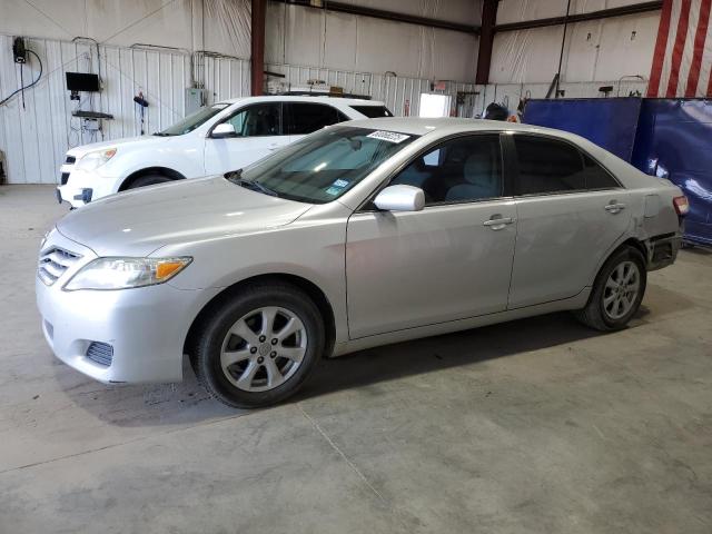 TOYOTA CAMRY BASE