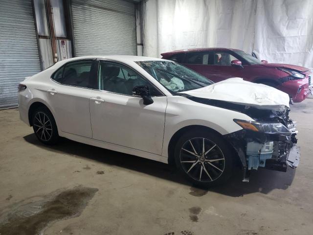 Vin: 4t1g11ak2pu828812, lot: 61141775, toyota camry se night shade 20234