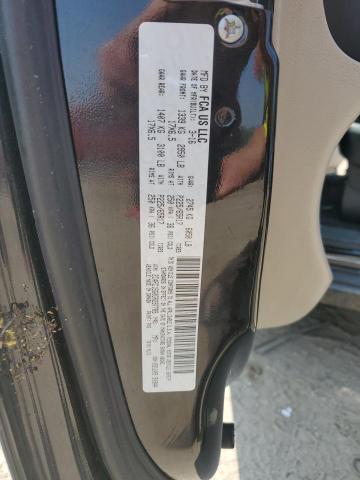 2016 CHRYSLER TOWN & COU - 2C4RC1BG0GR297785