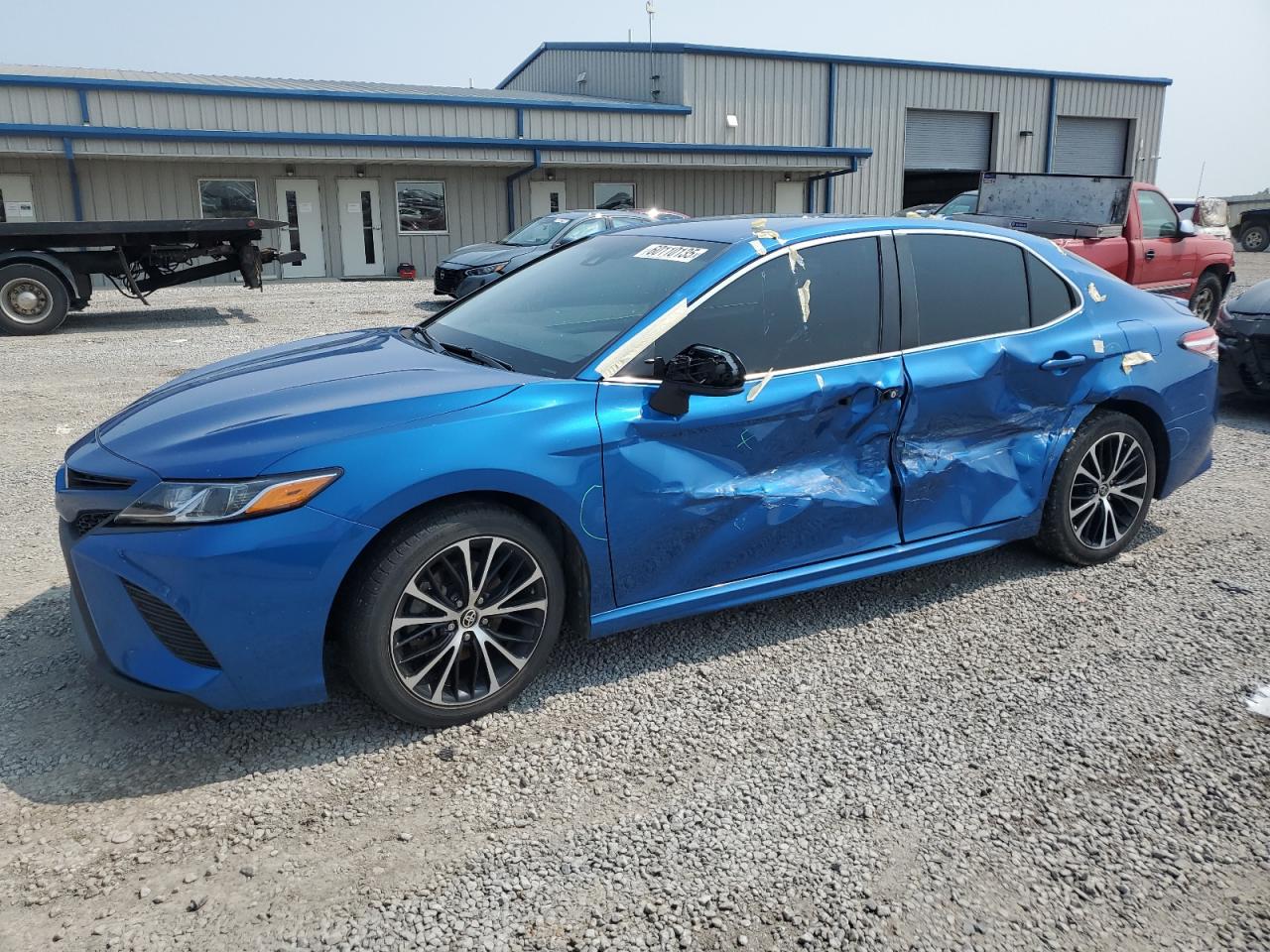 TOYOTA CAMRY SE