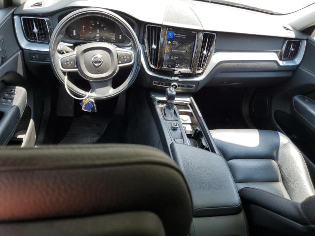 2018 VOLVO XC60 T6 MO YV4A22RK0J1093108