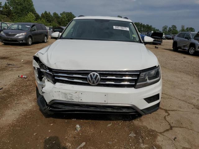 2018 VOLKSWAGEN TIGUAN SE - 3VV2B7AX5JM161449