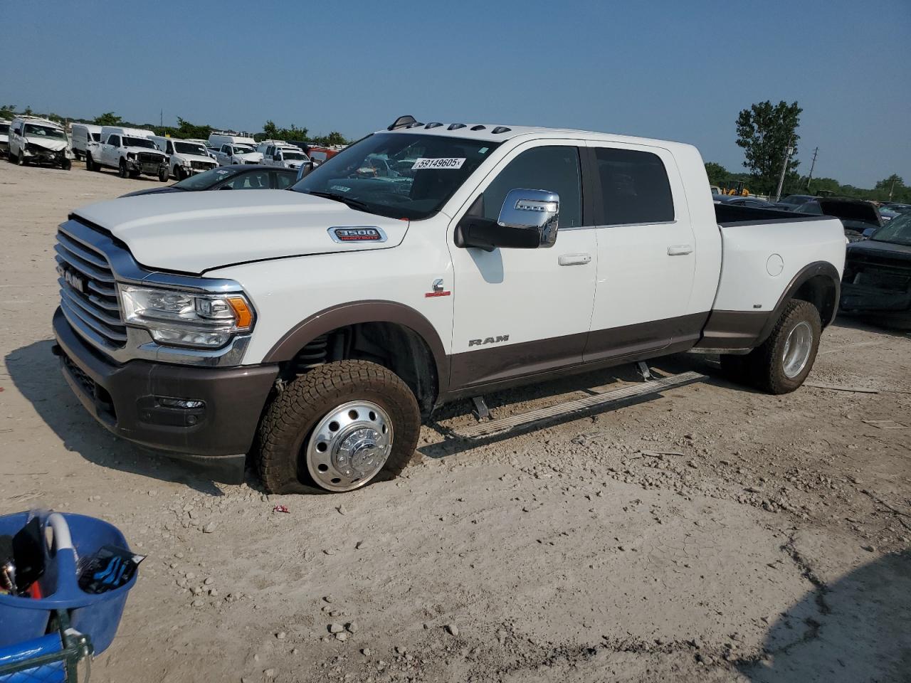 RAM 3500 LONGHORN